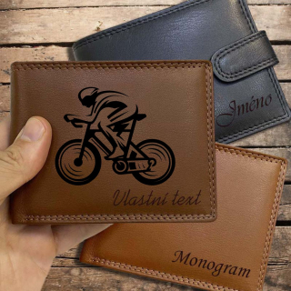 Pro CYKLISTU | 02 |, více barev kůže a typů, pánská kožená peněženka s motivem kola, cyklistiky a jménem | OUTLET TvujOriginal.cz